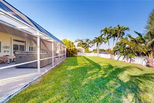 2835 Fairways Dr, Homestead, FL 33035 - Photo 43