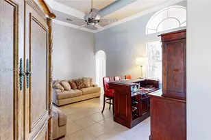 2835 Fairways Dr, Homestead, FL 33035 - Photo 9