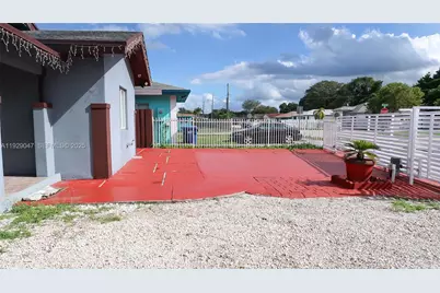 3109 NW 64 St, Miami, FL 33147 - Photo 33