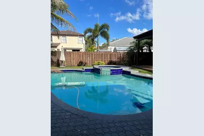 574 NW 159th Ave, Pembroke Pines, FL 33028 - Photo 11
