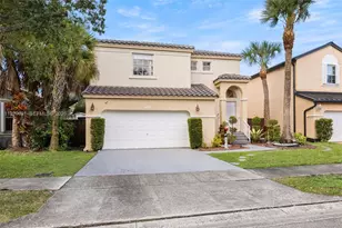 574 NW 159th Ave, Pembroke Pines, FL 33028 - Photo 17