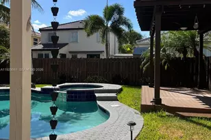 574 NW 159th Ave, Pembroke Pines, FL 33028 - Photo 19