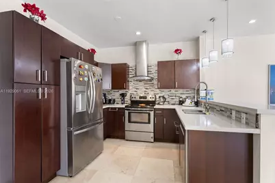 574 NW 159th Ave, Pembroke Pines, FL 33028 - Photo 7