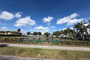 956 SW 148th Pl, Miami, FL 33194 - Photo 15