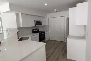 12637 SW 54th St, Miramar, FL 33027 - Photo 5