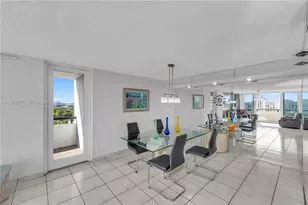 3200 Collins Ave, Miami Beach, FL 33140 - Photo 13