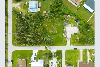 5409 Phillips St, Other City - In The State Of Florida, FL 33922 - Photo 7