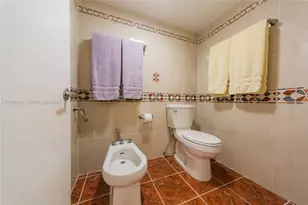 121 Crandon Bl, Key Biscayne, FL 33149 - Photo 19