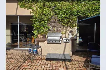 [Address not provided], North Miami Beach, FL 33162 - Photo 19