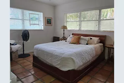 [Address not provided], North Miami Beach, FL 33162 - Photo 27