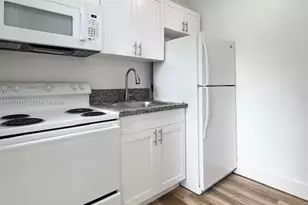 12906 NE 6th Ave, North Miami, FL 33161 - Photo 7