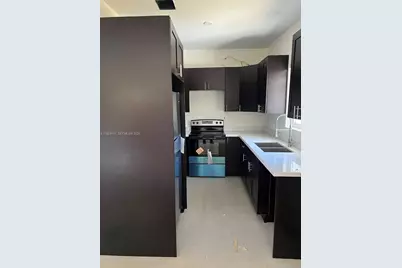 9254 NW 3rd Ave, Miami, FL 33150 - Photo 17