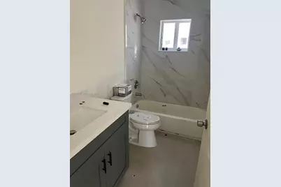 9254 NW 3rd Ave, Miami, FL 33150 - Photo 15