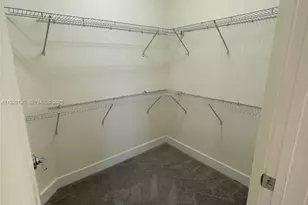 6416 NW 102nd Ct, Doral, FL 33178 - Photo 9