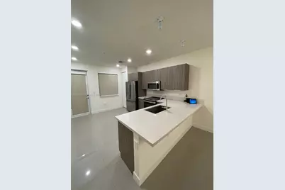 6416 NW 102nd Ct #117, Doral, FL 33178 - Photo 15
