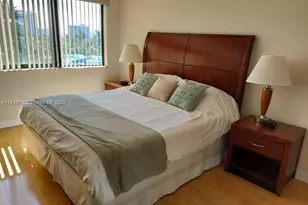 301 Golden Isles Dr, Hallandale Beach, FL 33009 - Photo 35