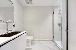 700 NE 24th St, Miami, FL 33137 - Photo 59