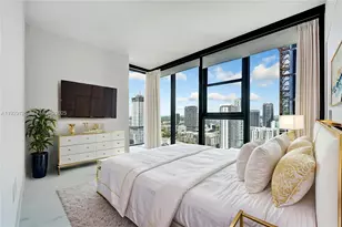 700 NE 24th St, Miami, FL 33137 - Photo 9