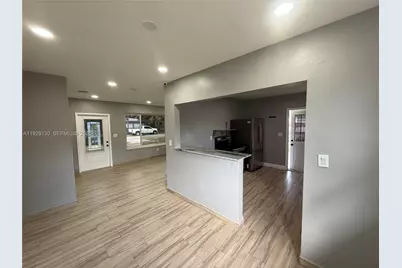 19401 NE 1st Ave, Miami, FL 33179 - Photo 7