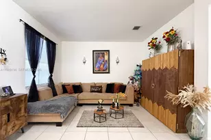 11871 SW 247th Ter, Homestead, FL 33032 - Photo 5