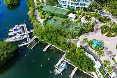 16400 Collins Ave #TH-4, Sunny Isles Beach, FL 33160 - Photo 41