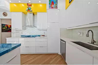 16400 Collins Ave #TH-4, Sunny Isles Beach, FL 33160 - Photo 15