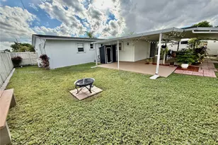 8855 SW 17th Terrace, Miami, FL 33165 - Photo 19