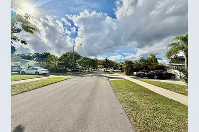 8855 SW 17th Ter #0, Miami, FL 33165 - Photo 3