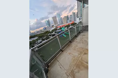 90 SW 3rd St #1110, Miami, FL 33130 - Photo 23