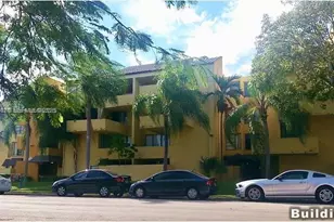 10500 SW 108th Ave, Miami, FL 33176 - Photo 3