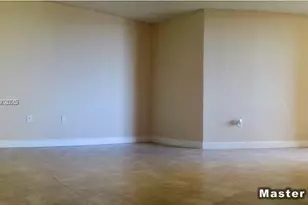 10500 SW 108th Ave, Miami, FL 33176 - Photo 13