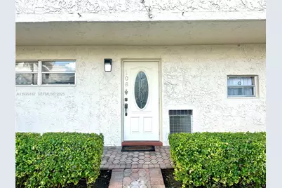 8990 S Hollybrook Blvd #108, Pembroke Pines, FL 33025 - Photo 27