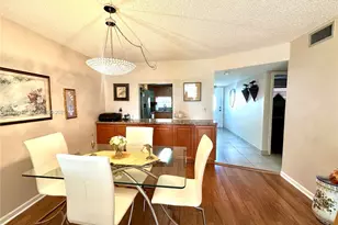 8990 S Hollybrook Blvd, Pembroke Pines, FL 33025 - Photo 5