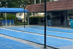 8990 S Hollybrook Blvd, Pembroke Pines, FL 33025 - Photo 35