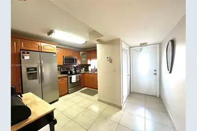 8990 S Hollybrook Blvd #108, Pembroke Pines, FL 33025 - Photo 7