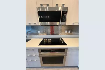 55 SW 9th St #4205, Miami, FL 33130 - Photo 17