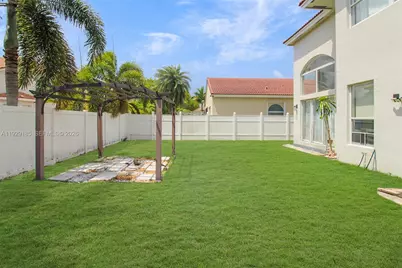 1156 NE 37th Pl, Homestead, FL 33033 - Photo 25