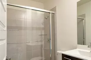 4654 NW 84th Ave, Doral, FL 33166 - Photo 25