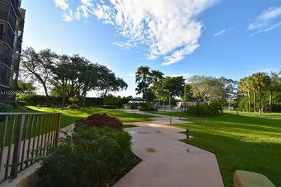 900 Saint Charles Pl #606, Pembroke Pines, FL 33026 - Photo 31
