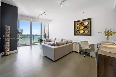 1100 Biscayne Blvd #3104, Miami, FL 33132 - Photo 7