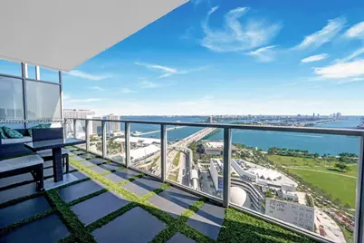 1100 Biscayne Blvd #3104, Miami, FL 33132 - Photo 1