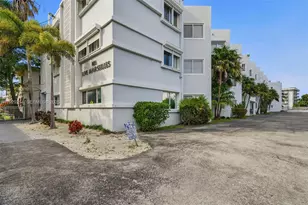 1185 Marseille Dr, Miami Beach, FL 33141 - Photo 3
