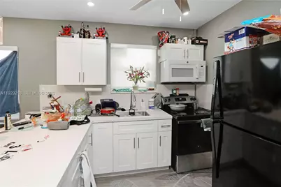 3705 NW 35th Ave, Miami, FL 33142 - Photo 7