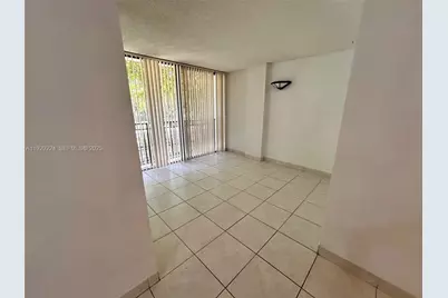 16919 N Bay Rd #214, Sunny Isles Beach, FL 33160 - Photo 19