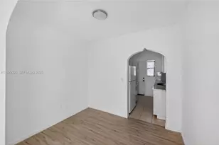 1220 Marseille Dr, Miami Beach, FL 33141 - Photo 17