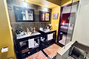 3007 NE 183rd Ln, Aventura, FL 33160 - Photo 25