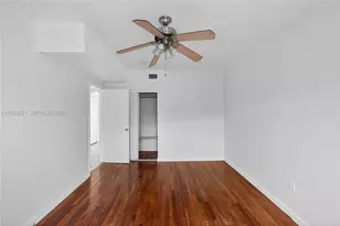 1220 Marseille Dr, Miami Beach, FL 33141 - Photo 13