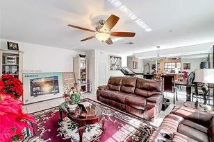 9521 NW 42nd St, Sunrise, FL 33351 - Photo 19