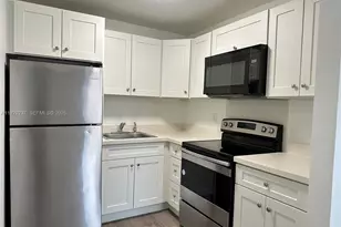 2500 Johnson St, Hollywood, FL 33020 - Photo 3