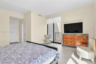 999 SW 1st Ave, Miami, FL 33130 - Photo 17